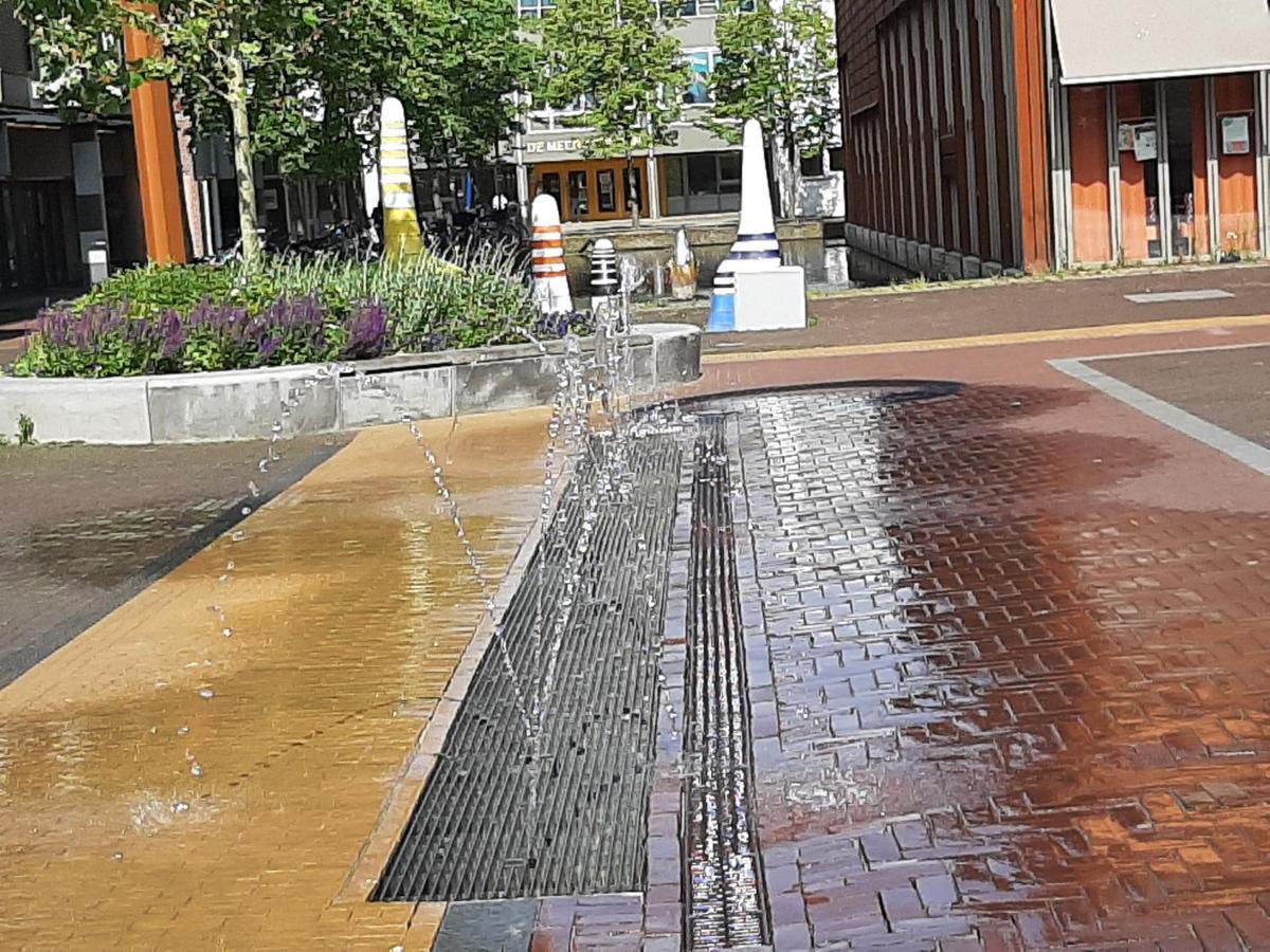 Aan De Kerkgracht Lägenhet Almere Exteriör bild