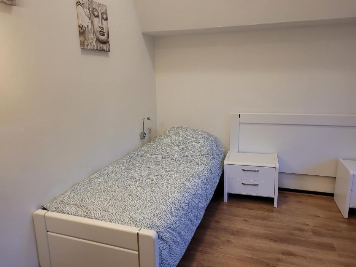 Aan De Kerkgracht Lägenhet Almere Exteriör bild